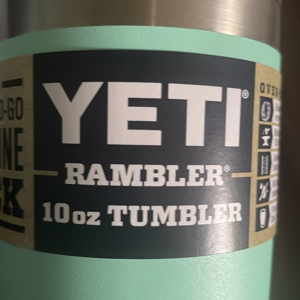 Yeti rambler 10 oz tumblerππππππ - Picture 4 of 7